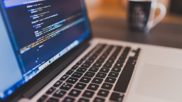 AI Note-Taking Apps Compared: Features That Matter