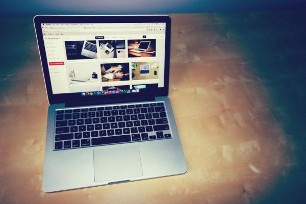 AI Tools for Designers: Mockups, Ideas and Assets