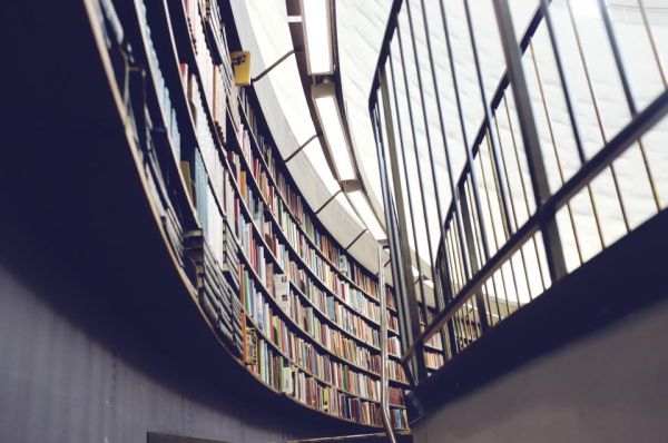 How Large Language Models Work: No Math Required